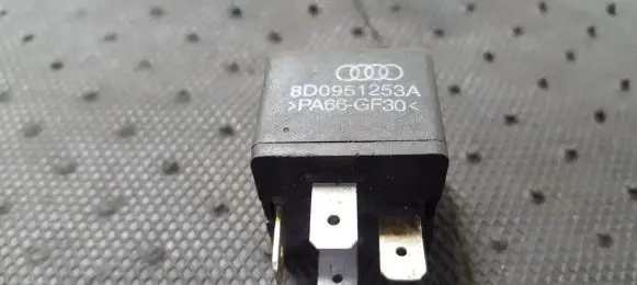 Audi A6 S6 C6 4F Other relay 8D0951253A V23134-B52-X301