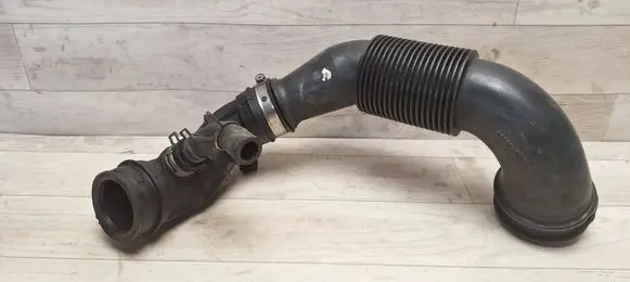 Toyota Yaris Air intake hose/pipe 178800N030