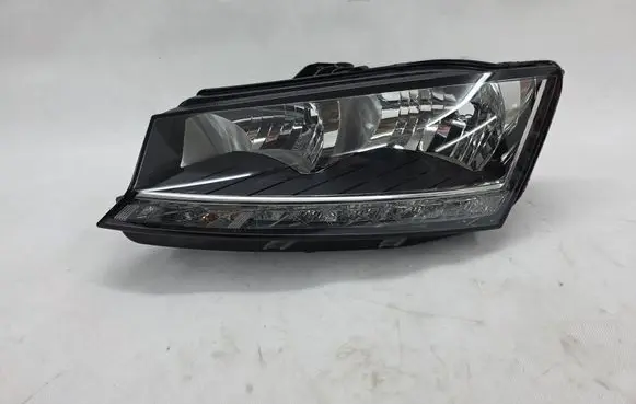 Skoda Fabia Mk3 (NJ) Headlight/headlamp 6V1941015D