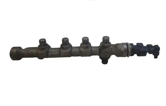 Opel Insignia A Fuel main line pipe 0445214221 55576177