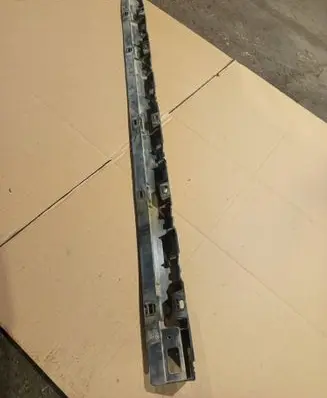 BMW X3 E83 Sill supporting ledge 3330869 12125313 D13498