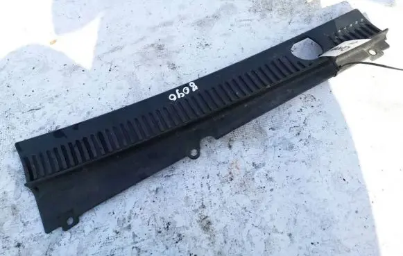 Fiat Croma Wiper trim 735410996