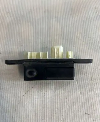 Toyota C-HR I Tailgate opening switch 15D355