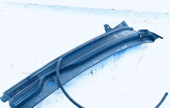 Honda Element Wiper trim 74220scva000 74220-scv-a000