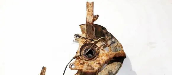 Toyota RAV 4 (XA30) Front wheel hub 