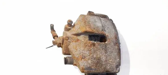 Volkswagen Jetta V Front brake caliper