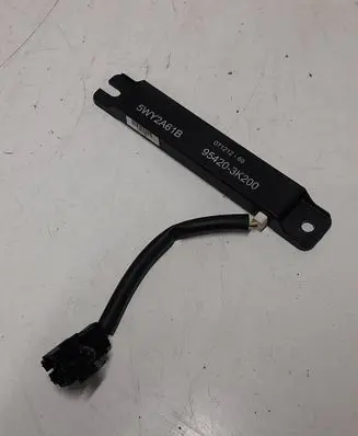 Hyundai Veloster Aerial antenna amplifier 5WY2A61B 07121268 954203k200