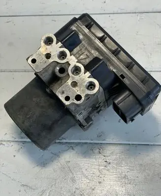 Mazda 6 ABS Pump 01R150104N3