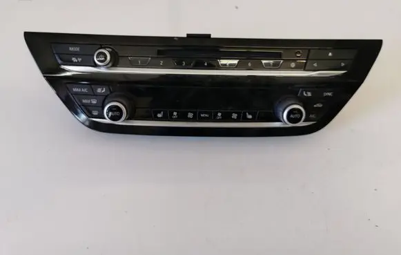 BMW 5 G30 G31 Climate control unit 7947869