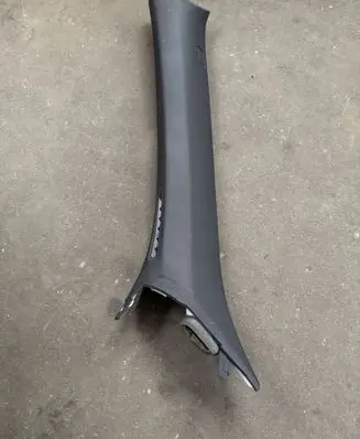 Volvo XC90 (A) pillar trim