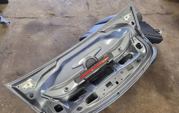 Mercedes-Benz E W238 Tailgate/trunk/boot lid A2387570500