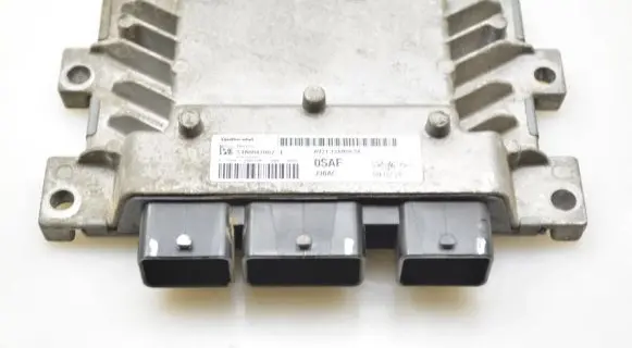 Ford Fiesta Engine control unit/module 8V2112A650SF