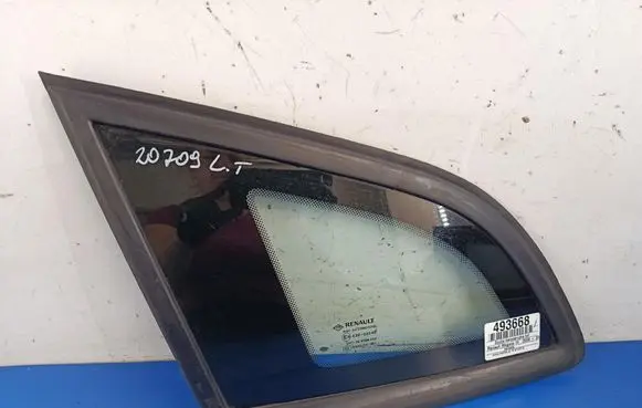 Renault Megane III Rear side window