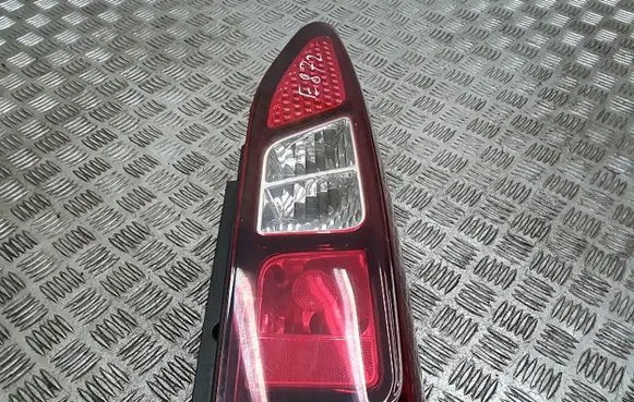 Citroen Berlingo Rear/tail lights 9680545180