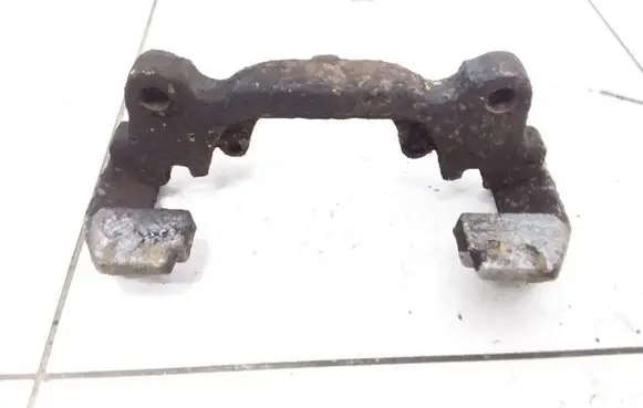 Volkswagen Touran I Front Brake Caliper Pad/Carrier 