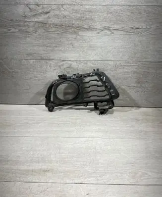 BMW 3 GT F34 Fog light bracket 8057323 51118057323 19017412