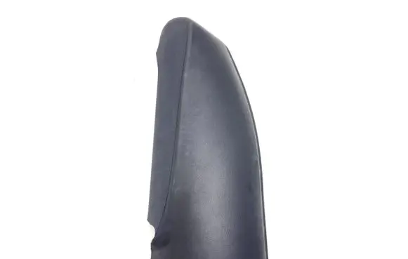 BMW 5 G30 G31 G38 Rear seat side bottom trim 366046923 7456257