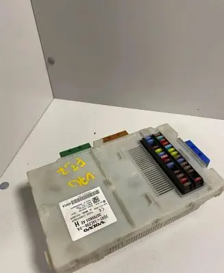 Volvo V70 Fuse module 30765624AE 7G9T14C256FA 3659AF01125TP