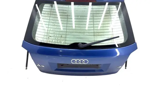 Audi A3 S3 8P Tailgate/trunk/boot lid 