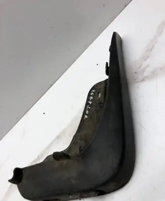 Audi A4 S4 B7 8E 8H Front mudguard 8E0075111
