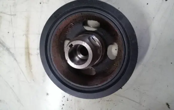 Subaru Forester SJ Crankshaft pulley 70407a Noic