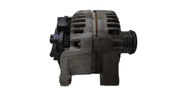 Opel Meriva B Generator/alternator 13284408 0124425084