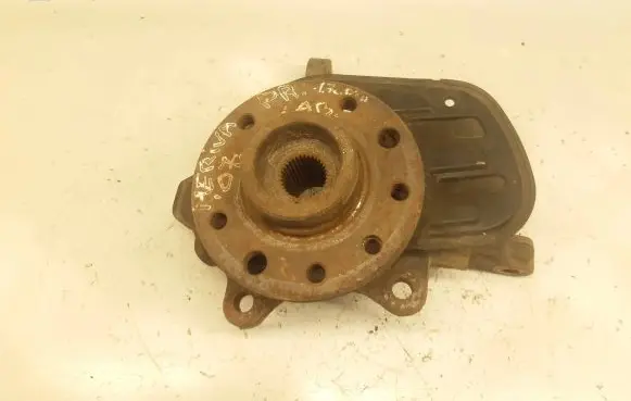 Opel Meriva A Front wheel hub spindle knuckle 13116030