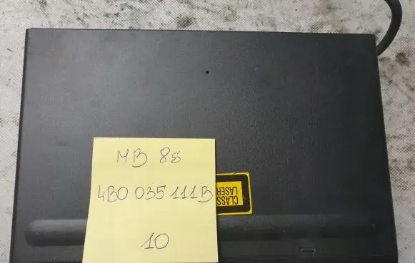 Audi A6 S6 C5 4B CD/DVD changer 4B0035111B