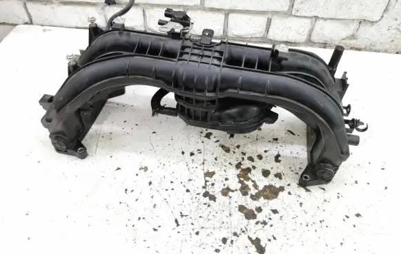 Subaru Impreza V Intake manifold 9KU0012