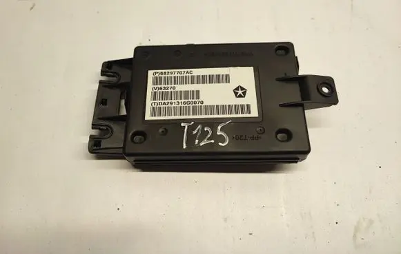 Dodge Challenger Auxiliary heating control unit/module 68297707AC P68297707AC
