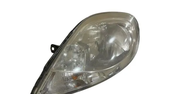 Opel Vivaro Headlight/headlamp 8200701354 93859829 89313970