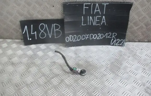 Volkswagen PASSAT CC Detonation knock sensor 