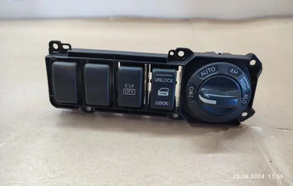 Nissan Navara D22 Other switches/knobs/shifts
