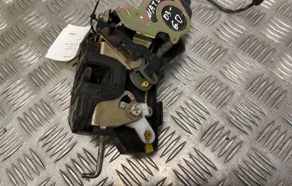Hyundai Matrix Rear door lock