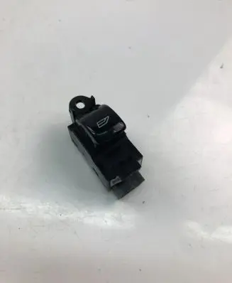 Volvo V40 Electric window control switch 31376458