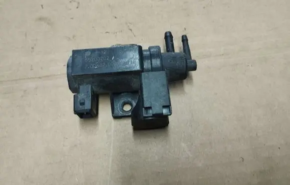 Fiat 500 Turbo solenoid valve 55203202