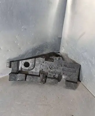 Front bumper foam support bar