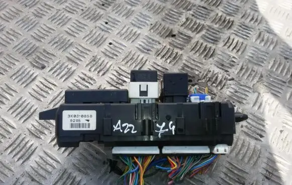 Volvo S40, V40 Fuse box set 30662309
