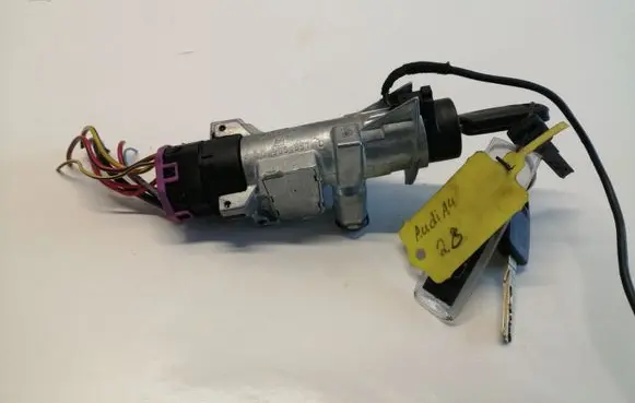 Audi A4 S4 B5 8D Ignition lock 4D0905851D 4596D