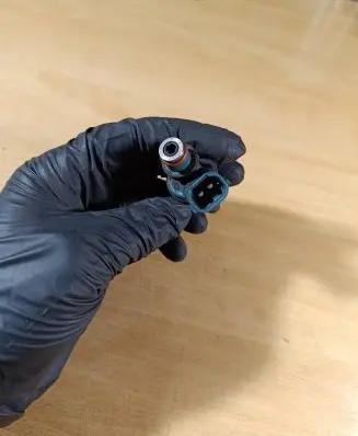 Mazda 626 Fuel injector INP480