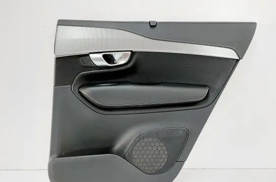 Volvo XC90 Rear door card panel trim 31393116