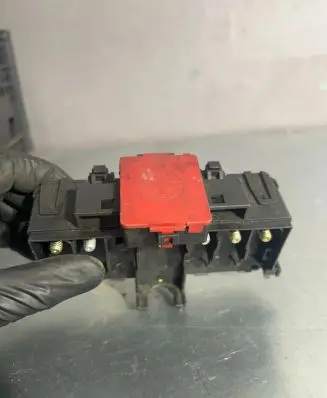 Mercedes-Benz C W203 Fuse box set A2035450301