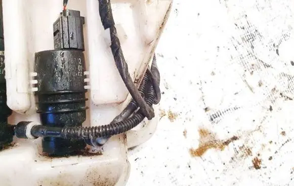 BMW 5 GT F07 Windscreen/windshield washer pump 6712693416001