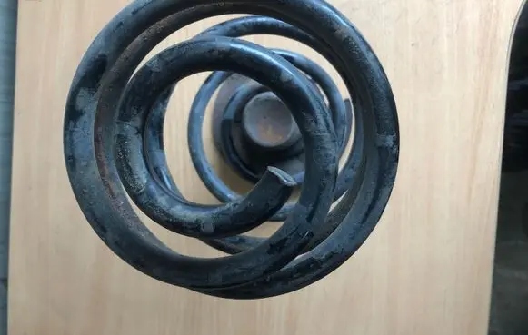 Opel Astra H Front coil spring rubber mount 