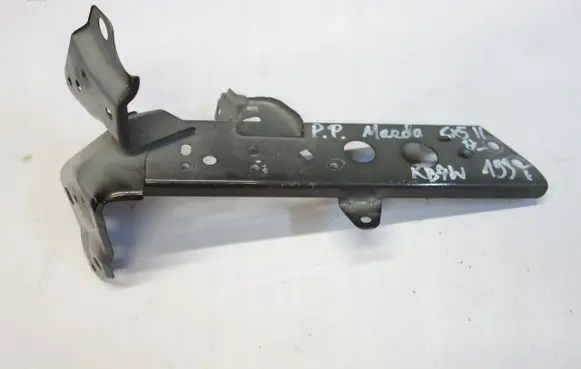 Mazda CX-5 II Fender mounting bracket