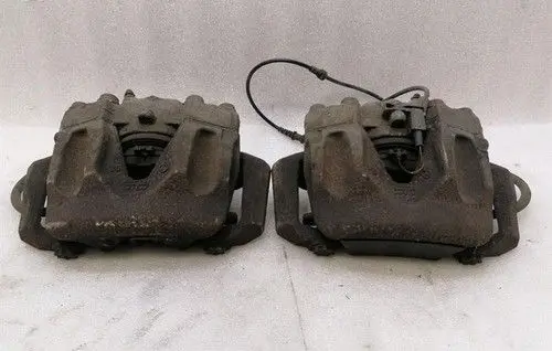Mercedes-Benz E W212 Front Brake Caliper Pad/Carrier A2044213581