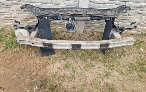 Renault Megane II Radiator support slam panel 14DNI