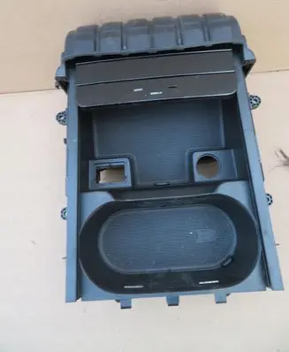Mercedes-Benz A W177 Center console 