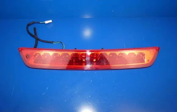 Hyundai Tucson TL Third/center stoplight