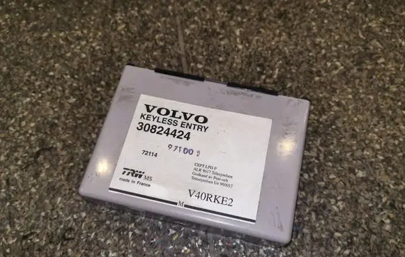 Volvo S40, V40 Other control units/modules 30824424